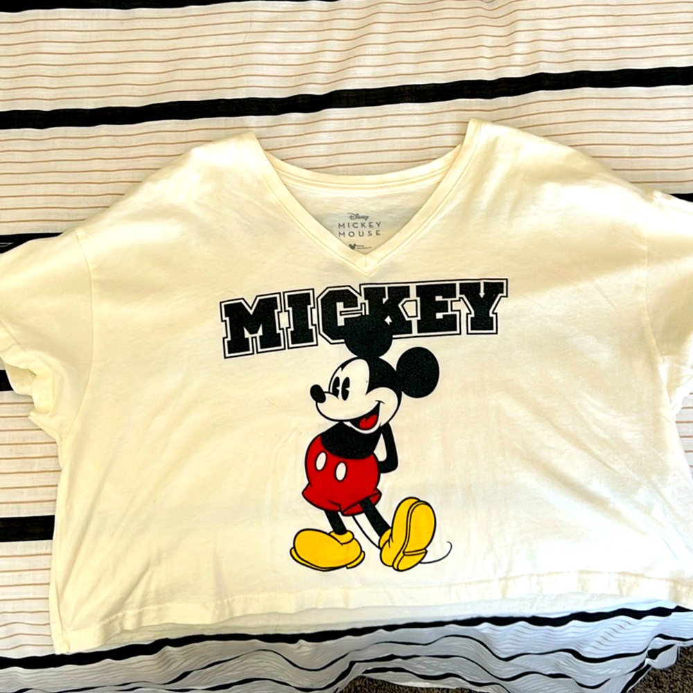 Disney White and Red Mickey Mouse Short crop style Short Sleeve Tee